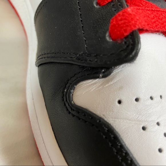 VTG Jordan OLD LOVE ❤️ Chicago AJ1 Basketball Sneakers - Picture 8 of 10